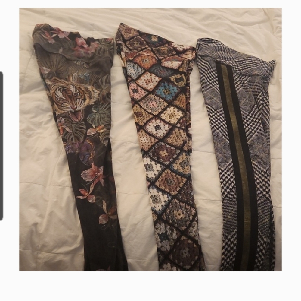 Floral and Patterned Leggings Set